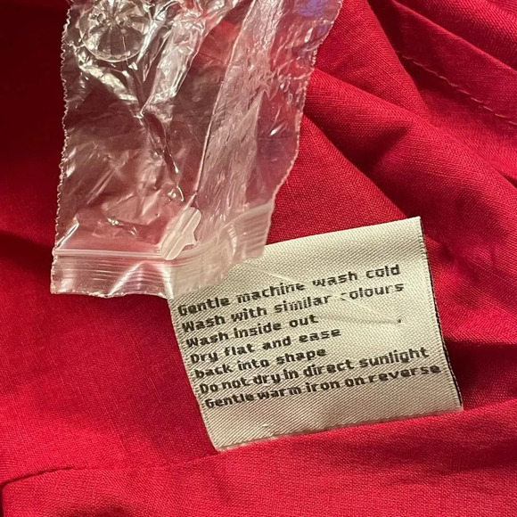 EMILY AND‎ FIN NWOT Lucy Dress in Fuschia Feathers - Picture 6 of 8